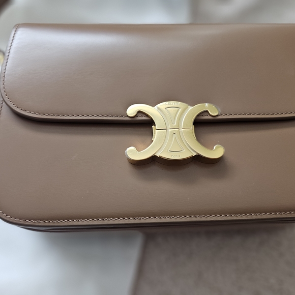 Celine Brown Crossbody Bag with Gold Hardware - Picture 3 of 10